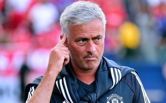 Mourinho, Barcelona'dan transfer istiyor!