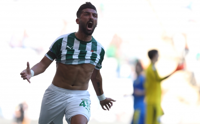 Bursaspor, 'siftah' yapt! Sezonun ilk galibiyeti...