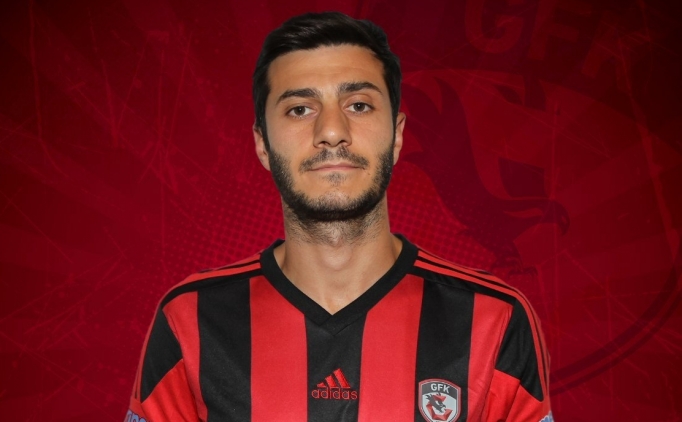 Gaziehir Gaziantep'te 2 futbolcuyla yollar ayrld