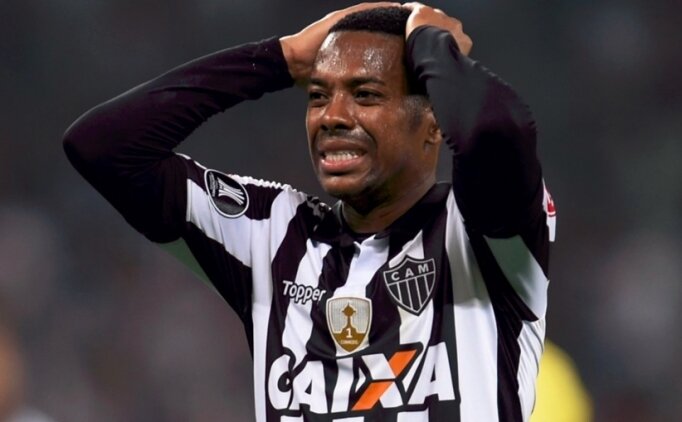 Samet Aybaba: ''Robinho ile g�r���yoruz''