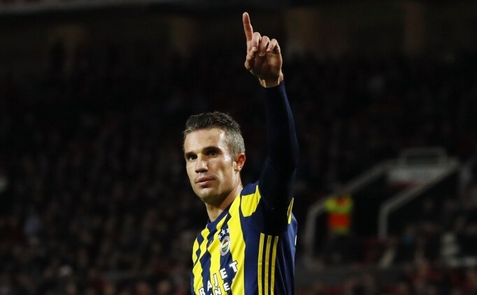 Robin van Persie'nin se�imleri: Hangi derbi?