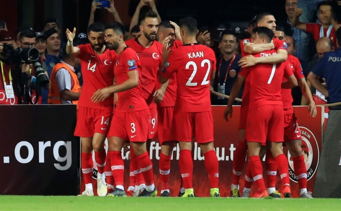 Biz Türkiye'yiz, tarih yazmayı çok severiz!