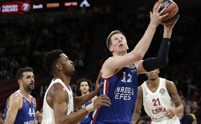 Anadolu Efes, tarihi frsat deerlendiremedi