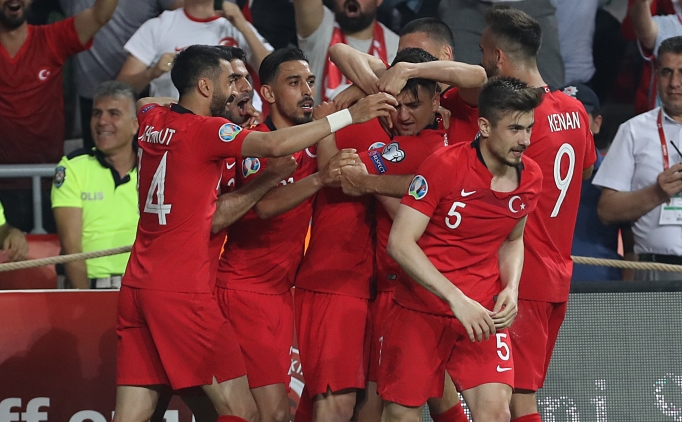 A Milliler, Moldova ve Andorra malar iin kampa giriyor