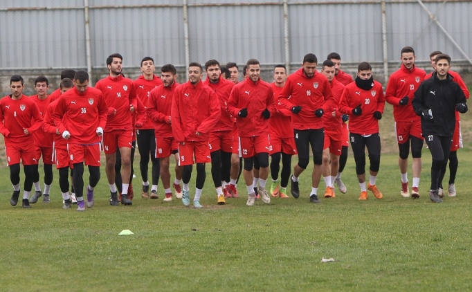 Manisaspor fedakarlk bekliyor