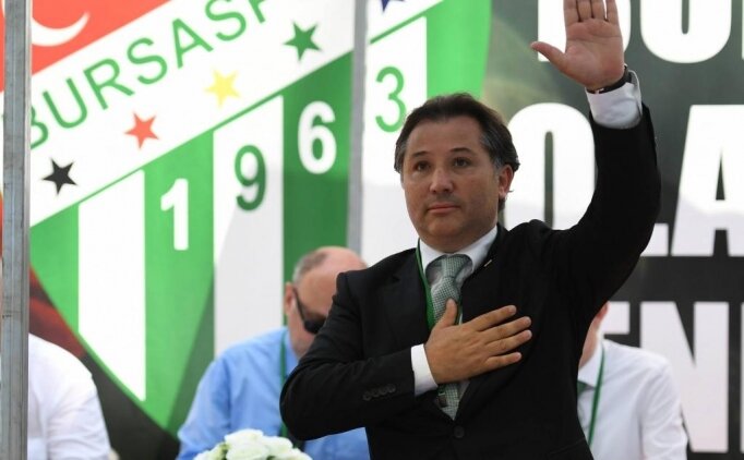 Mesut Mestan: 'Bursaspor'u bekleyen en b�y�k tehlike FIFA'daki dosyalar'