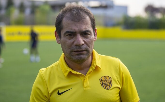 Metin Diyadin'den hakem isyan�: '�nce bir gel, uyar'