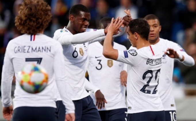 Paul Pogba: 'Trkiye'de deil, burada doru oynadk'