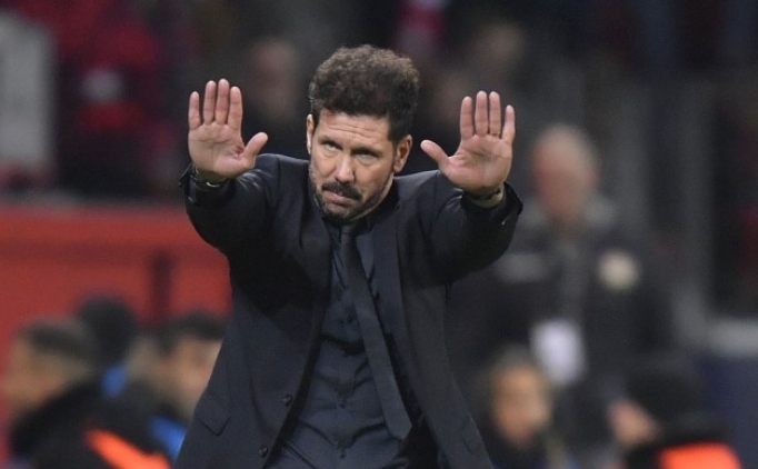 Simeone Schlägt Simeone Schlägt