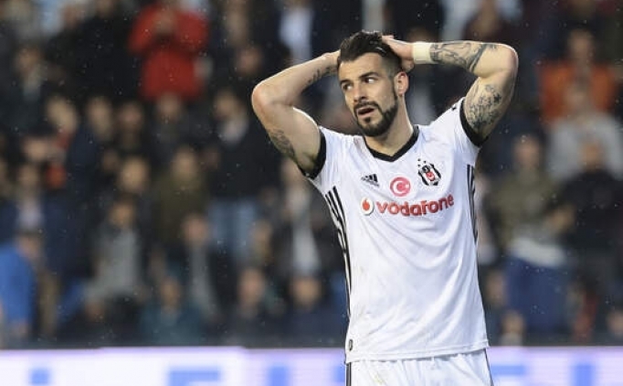 Jet hızıyla transfer açıklandı! Alvaro Negredo