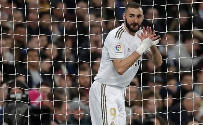 Benzema'dan Giroud yorumu: 'F1'le karting'i kartrmayn'