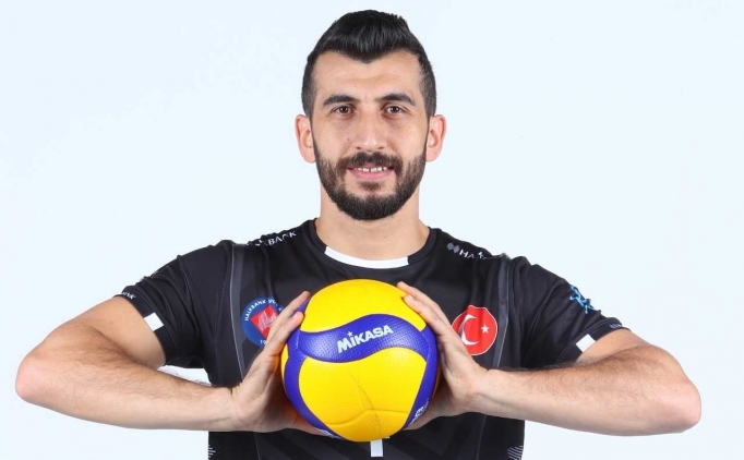 Milli voleybolcu Volkan Döne 'Çok kısa zamanda hazır hale geliriz'