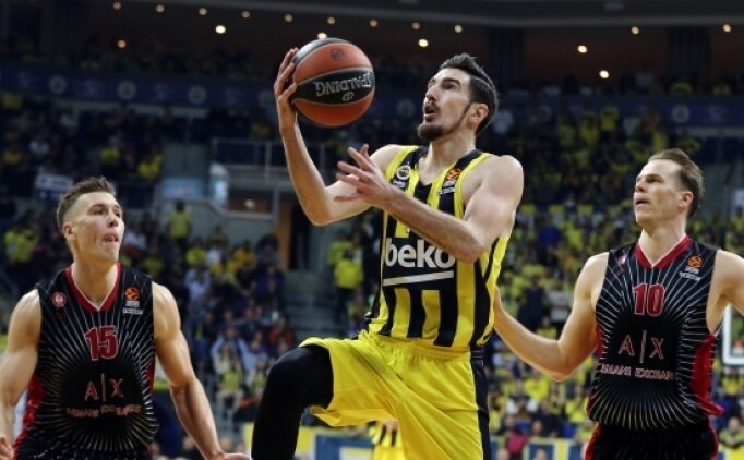 Fenerbah�e Beko'da Nando De Colo sevinci