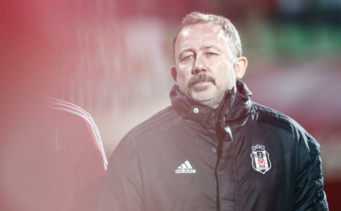 Beşiktaş'ta kim kalsın, kim gitsin?