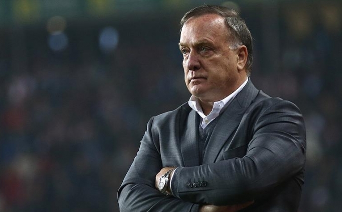 Advocaat: 'Ajax'tan byz ama paramz yok'