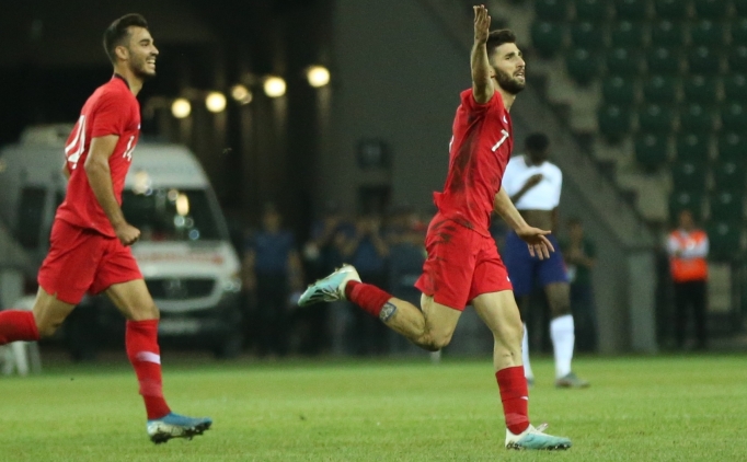 Ali afak ztrk: 'Fenerbahe, Nazm ve Doukan' istedi'