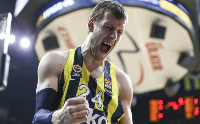 Vesely, Barcelona'nn transfer listesinin ilk srasnda