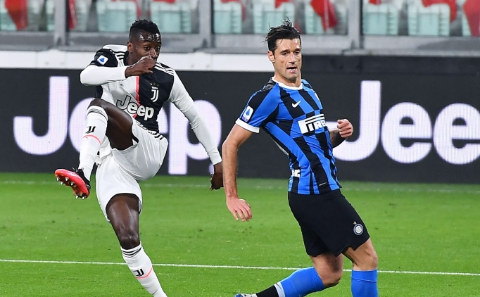 Juventus'a ikinci koronavir�s �oku!