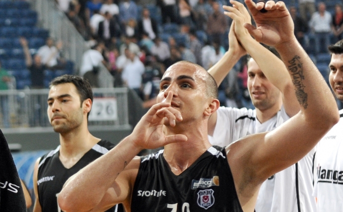 Carlos Arroyo: 'Be�ikta�'tan ayr�lmak istemedim'