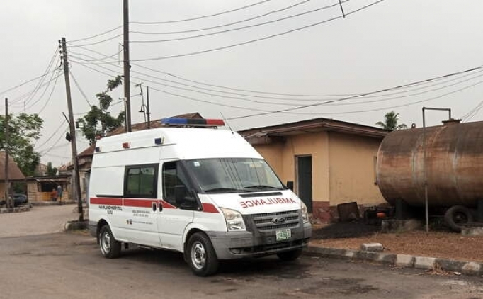 Nijeryal� futbolcu sahada hayat�n� kaybetti