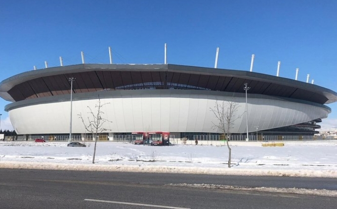 TOKİ'den 'Eskişehir Stadı'nın çatısı çöktü' iddialarına ilişkin açıklama
