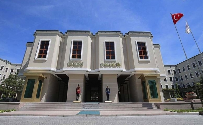 ��i�leri Bakanl��� seyahat yasa��n� 1 g�n uzatt�