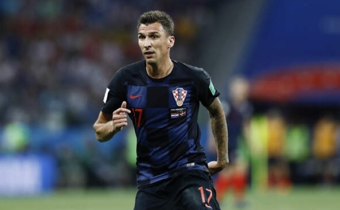 Mario Mandzukic Ten Instagram Da Surpriz Hamle