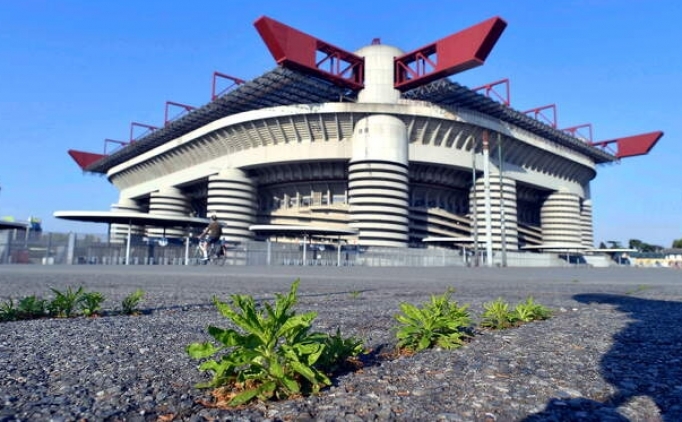 San Siro ykma hazrlanyor