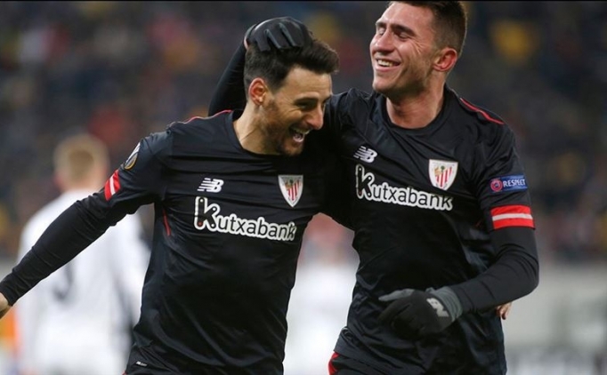 Aritz Aduriz sahalara veda etti