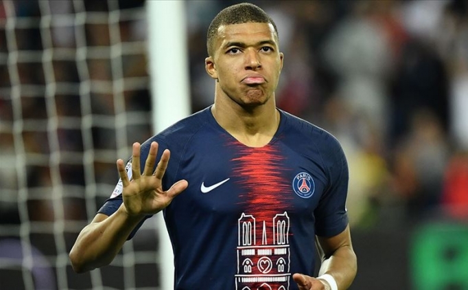 PSG'li Mbappe'nin sakatl ciddi