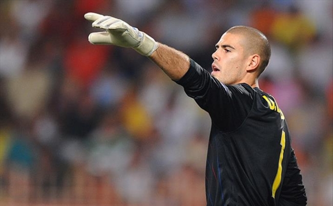 Victor Valdes, teknik direktr oldu, takmn buldu!