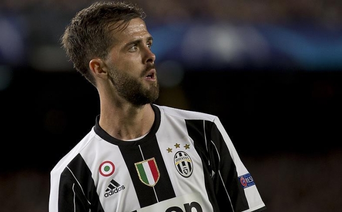 Avrupa'da dev takas gerekleiyor: Pjanic - Arthur!