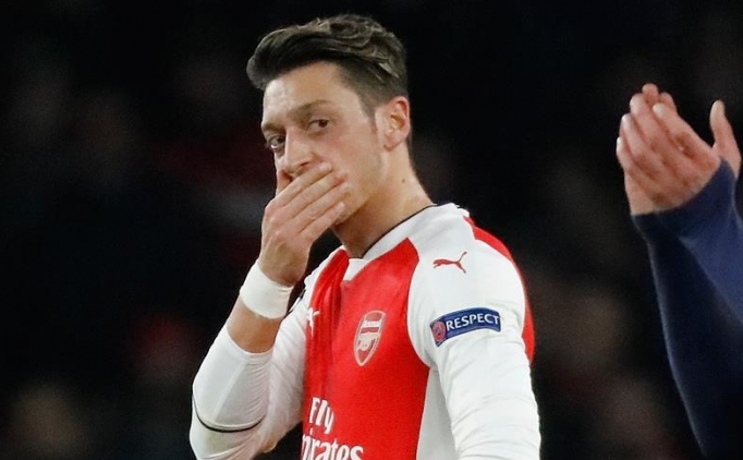 Mesut zil'den 'ayrlk' isteine cevap geldi