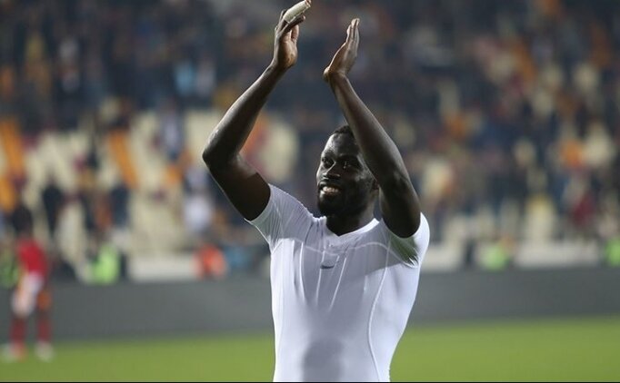 Be�ikta�, Badou Ndiaye i�in s�k� pazarl�kta!