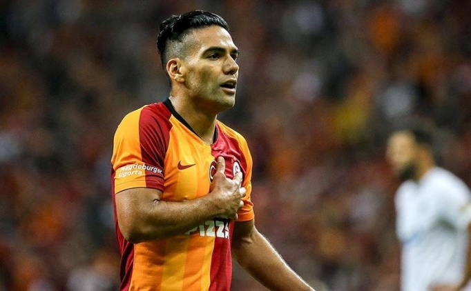 Sosyal medyada d�nyada Ronaldo, T�rkiye'de Falcao fark yaratt�!