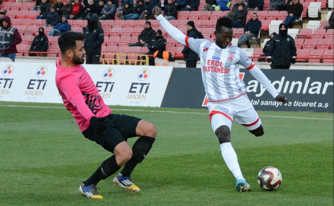 Yeni Malatyaspor, Aly Malle ile anla�t�