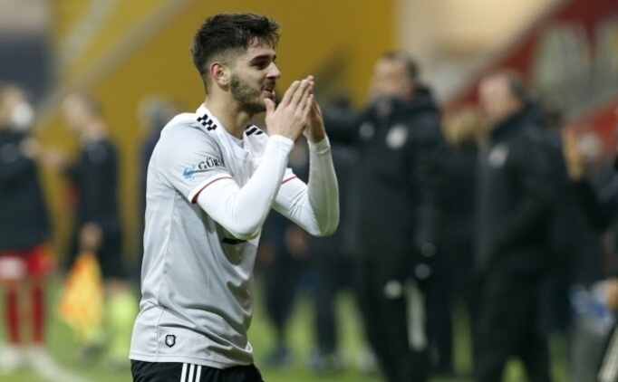 Sporx: Beşiktaş'ın Hasic ve Atakan kararı