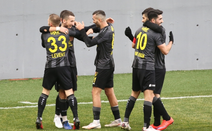 �stanbulspor, zirvede Giresunspor'u takibi s�rd�r�yor