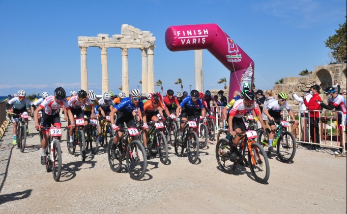 Manavgat Bisiklet G�nleri Antik Side Kupas� ba�lad�