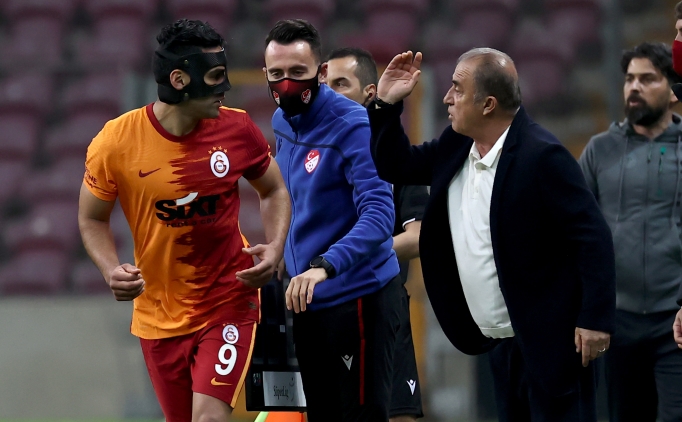 Falcao'dan Fatih Terim'e rica