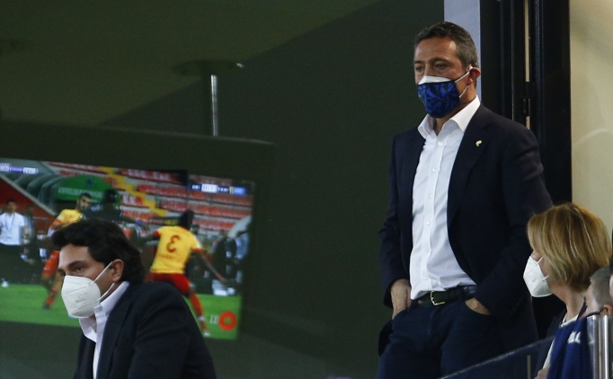 Fenerbah�e'de tarihi hayal k�r�kl���!