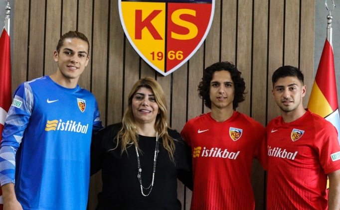Kayserispor'da 3 gen ismin szlemesi yenilendi