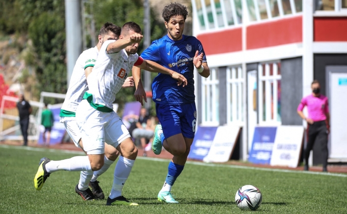 Tuzlaspor ve Bursaspor puanlar� payla�t�