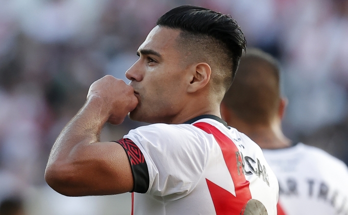 Radamel Falcao yine att�! 3 ma�, 3 gol!