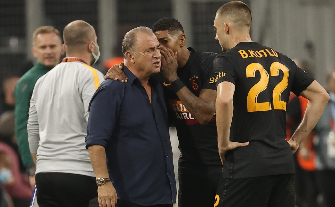 Topa sahip olmak Galatasaray'a yaram�yor