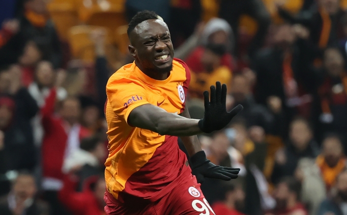 Galatasaray, 101. kornerinde gol att