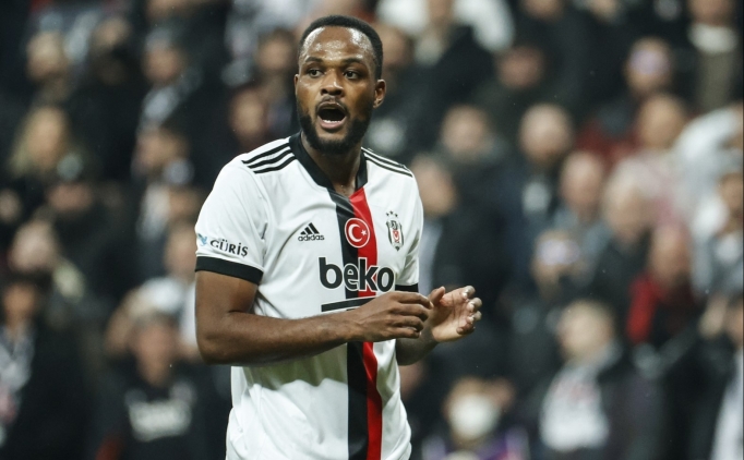 Beikta'tan Larin'in menajerine davet