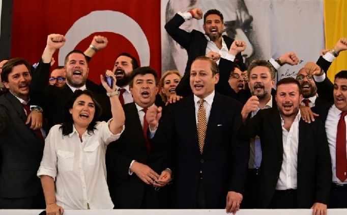 Galatasaray'dan UEFA Avrupa Ligi kuras� i�in ilk tepki! 