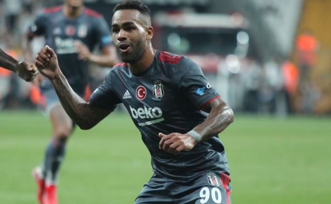 Alex Teixeira Besiktas I Sectim Cunku