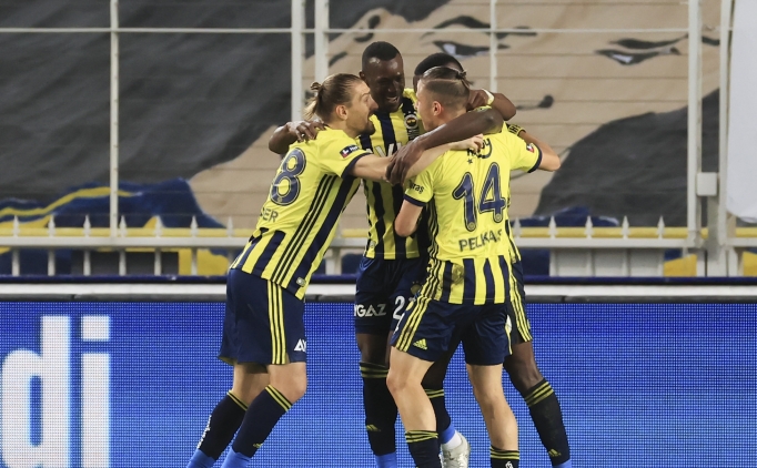 Fenerbahe, Kadky'de vitesi ykseltti